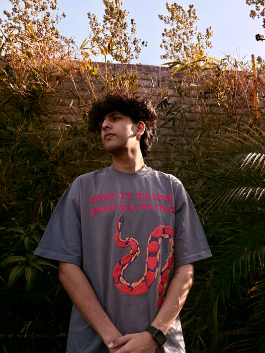 Escape Grey Oversize T-shirt