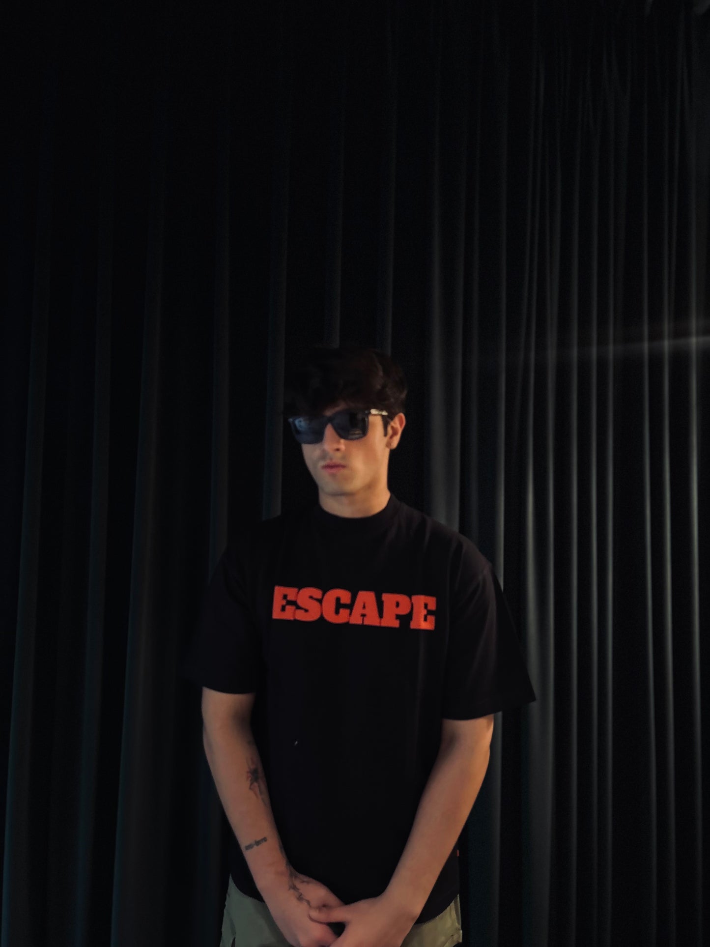 Escape& Die Black Oversize T-Shirt
