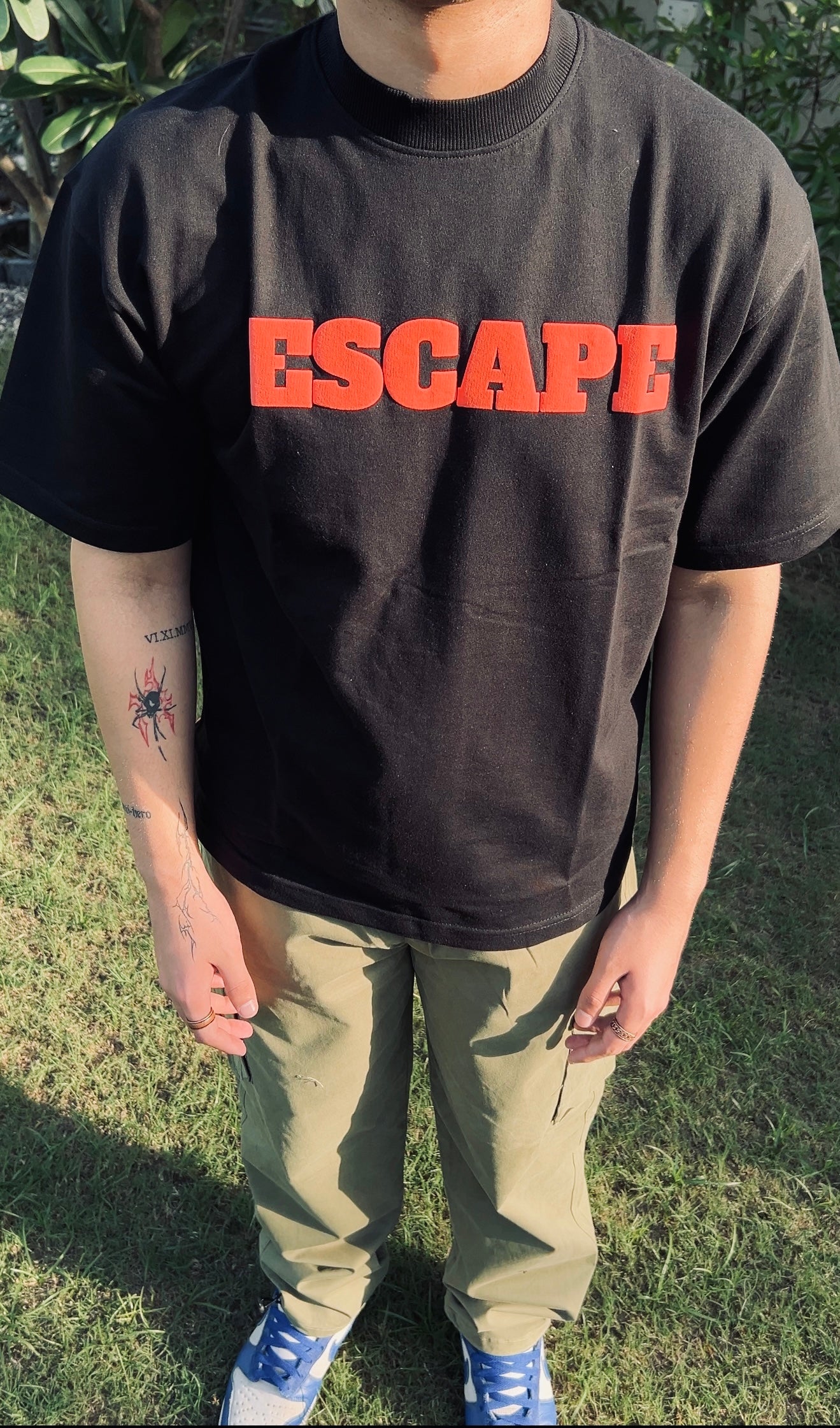 Escape& Die Black Oversize T-Shirt
