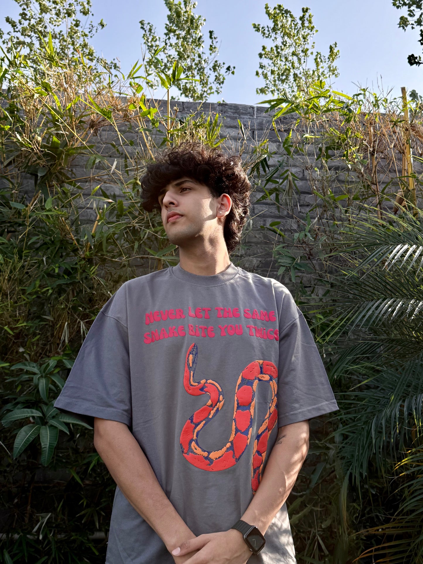 Escape Grey Oversize T-shirt